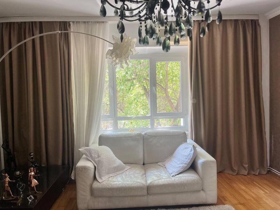 Charming Apartment/King Size Bed Bukurešť Exteriér fotografie